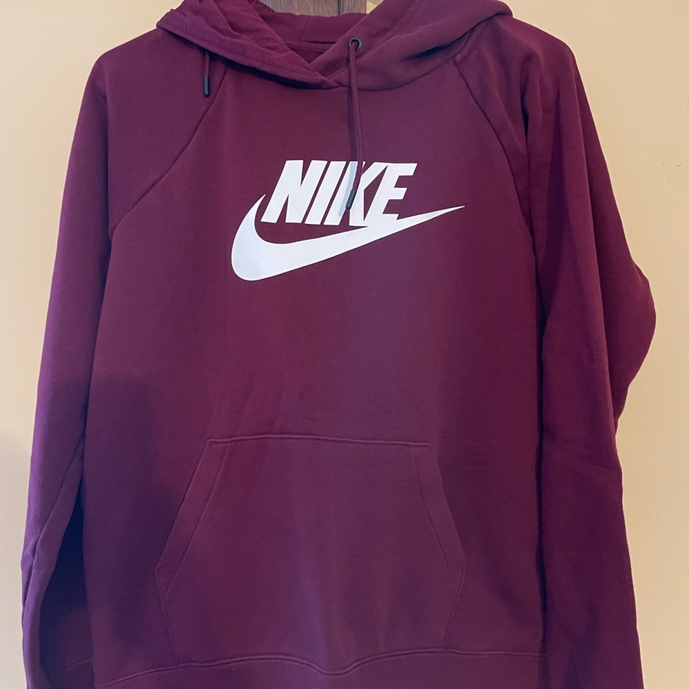 Nike Women’s Maroon Sweatshirt size Medium